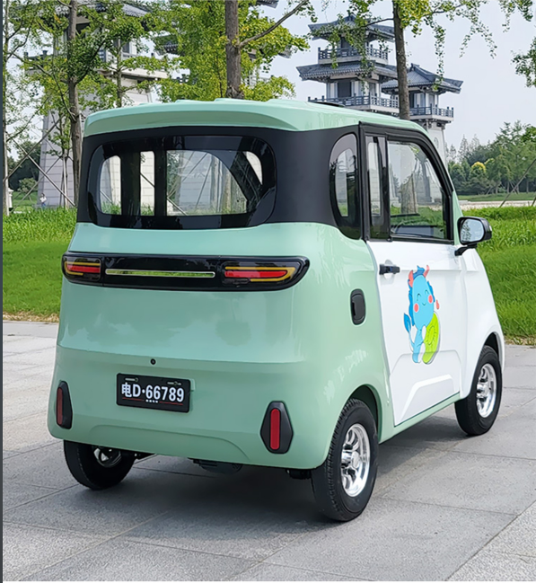 YD Electric Four-Wheeler3